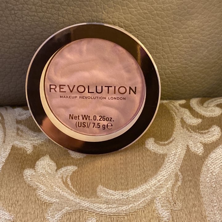photo of Revolution Beauty Blusher reloaded shared by @ila-ga on  08 Dec 2021 - review
