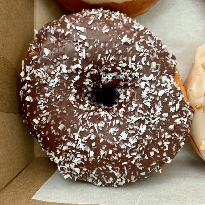 photo of bloomer's on Queen Chocolate Coconut Donut shared by @thealexrae on  03 Oct 2020 - review