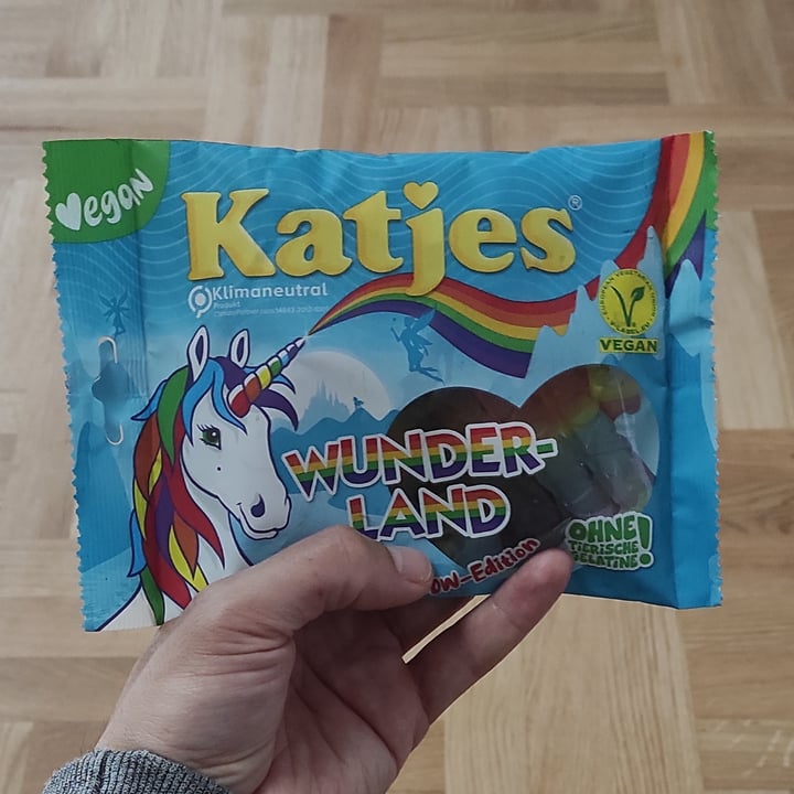 photo of Katjes Wunderland Rainbow Edition shared by @danga on  05 May 2022 - review