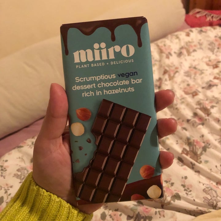 photo of Miiro Dessert chocolate bar with hazelnuts shared by @acpvn on  19 May 2021 - review