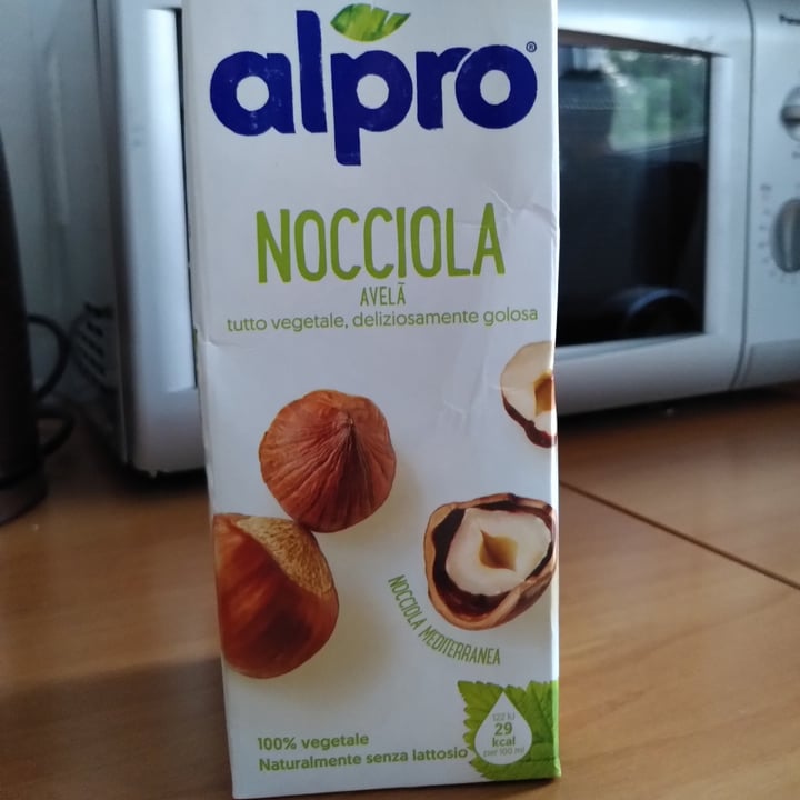 photo of Alpro Latte di nocciola shared by @maffi1810 on  05 Oct 2021 - review