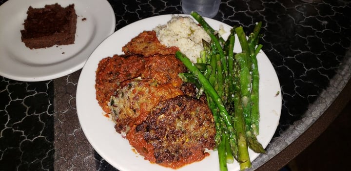 photo of McConnell Bistro - Pitzer College Dining Hall Zucchini Fritters shared by @jakeybakey on  04 Mar 2019 - review