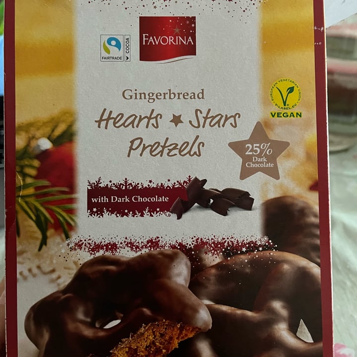 review photo of Favorina Gingerbread Hearts Stars Pretzels shared by @lafusca on 25 Oct 2022 - review