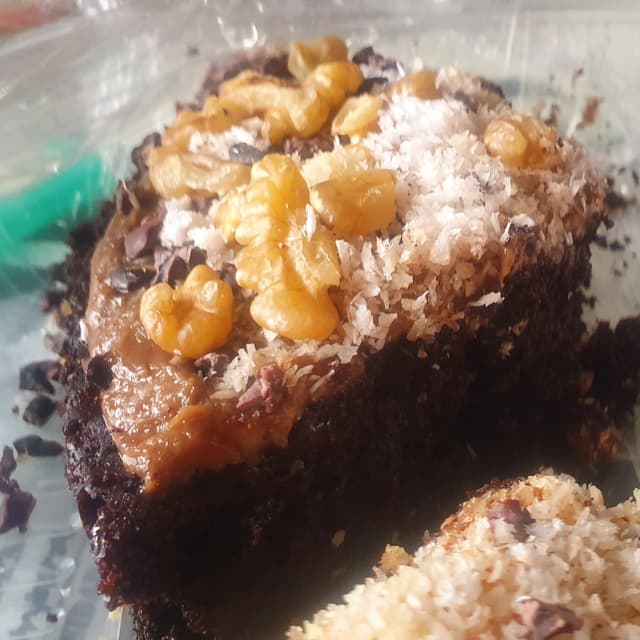 菜肴“Torta de coco y vainilla”的照片
