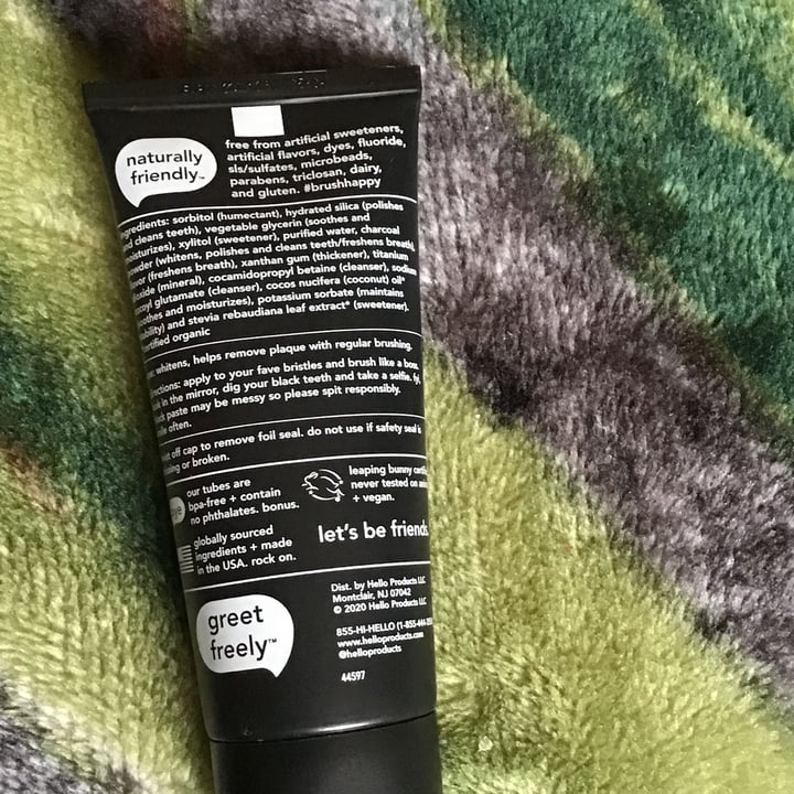 review photo of Hello Activated Charcoal Epic Whitening Flouride Free Toothpaste shared by @bllancaweaver on 11 Feb 2022 - review