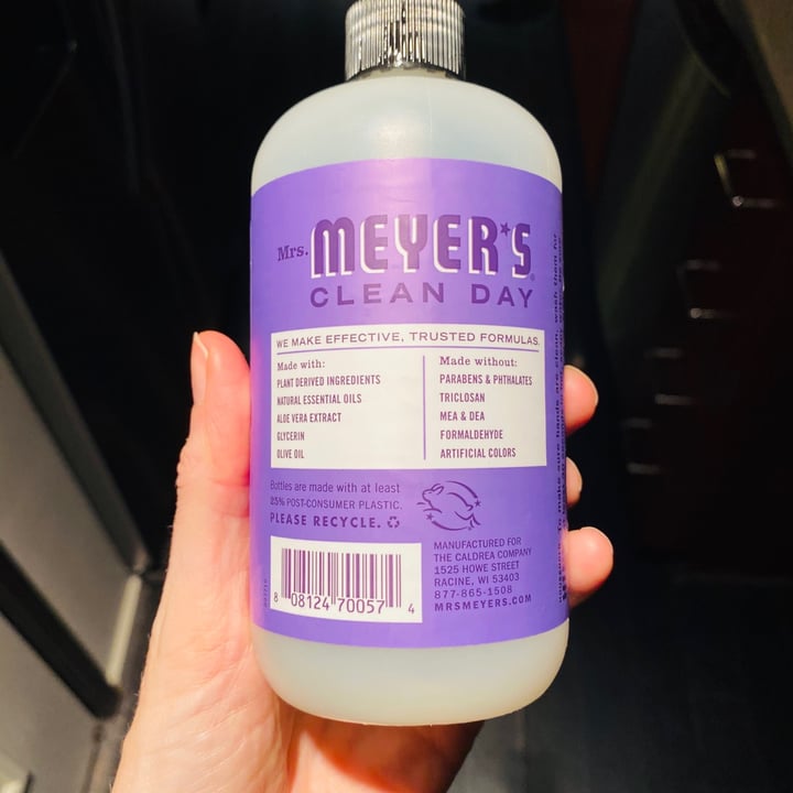 photo of Mrs. Meyer's Clean Day Lilac Hand Soap shared by @beckyyy on  09 Oct 2020 - review