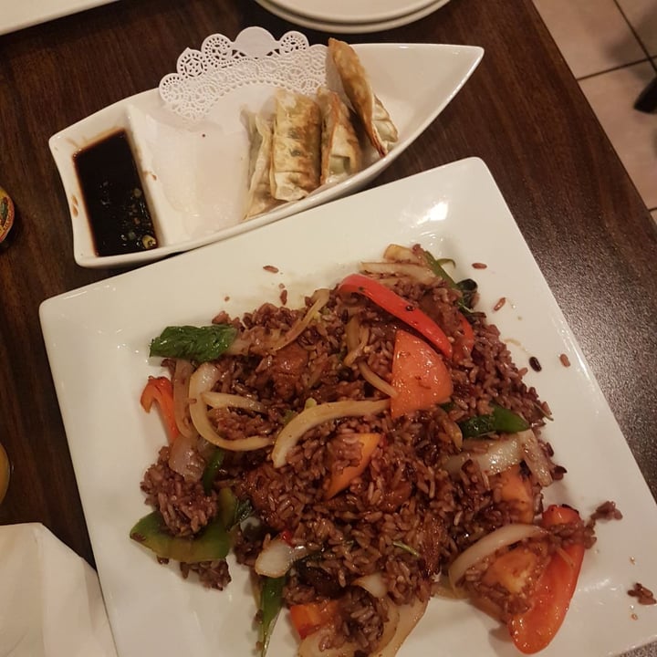 photo of Urban Vegan Spicy Fried Rice shared by @justjenjen on  01 Mar 2020 - review