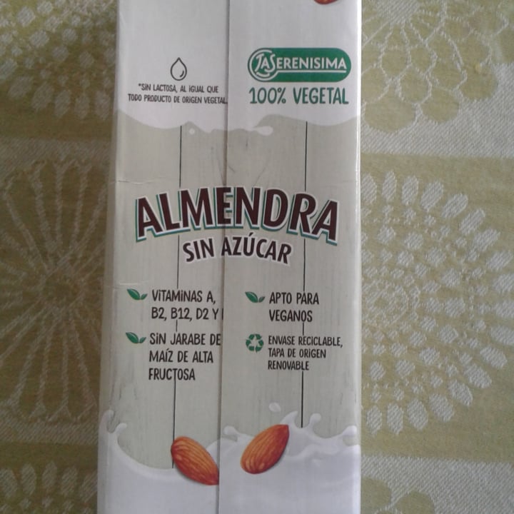 photo of La Serenísima Leche de Almendras Sin Azúcar shared by @valeriapradoc on  06 Nov 2022 - review