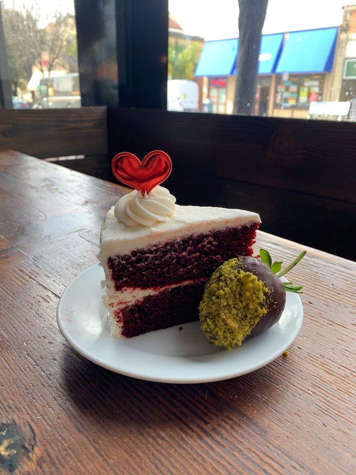 review photo of Timeless Coffee Red velvet cake shared by @isa on 20 Feb 2019 - review