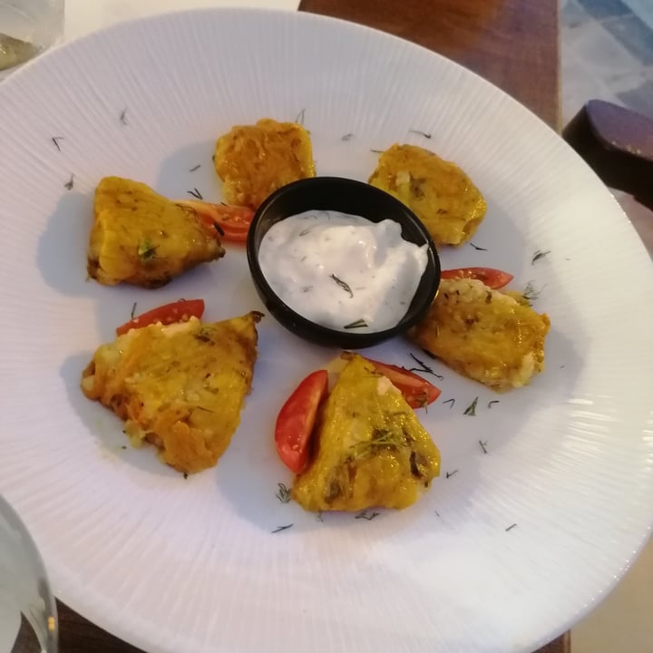 photo of Let’s Vegan Rethymno Restaurant Zucchini Flower shared by @frullu on  27 Apr 2022 - review