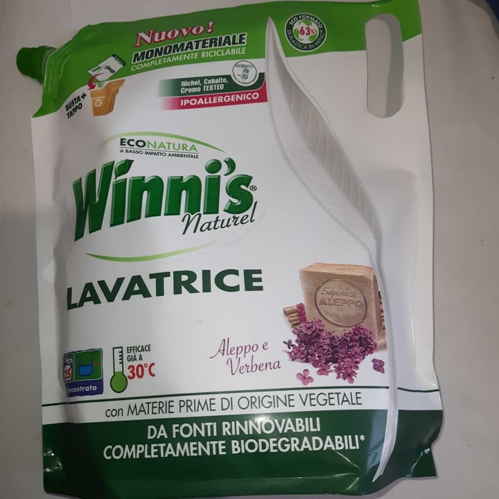 review photo of Winni's Naturel Detersivo liquido per lavatrice shared by @fedebenny on 06 Jan 2022 - review