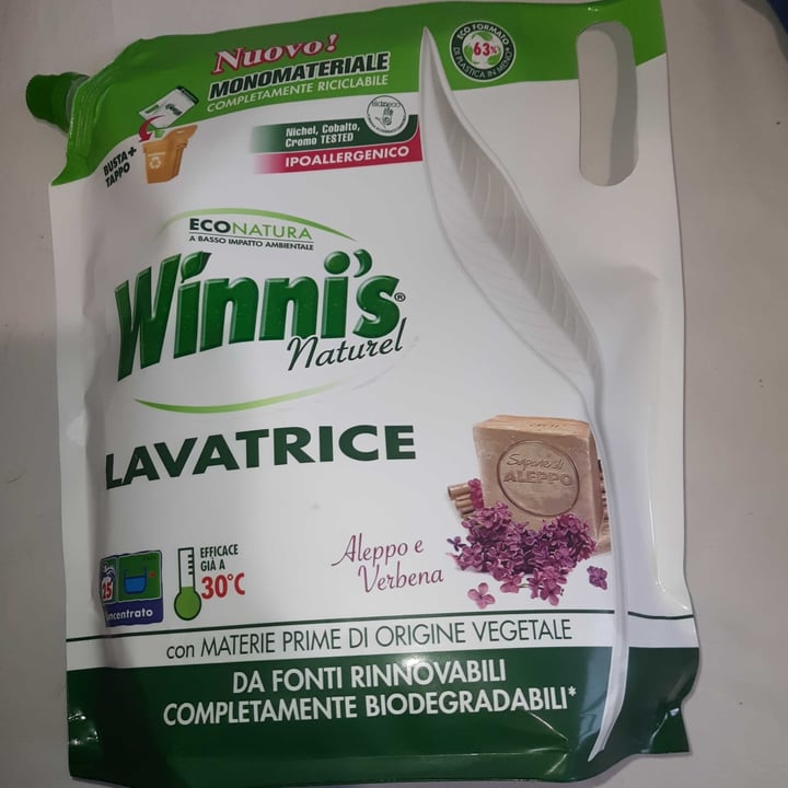 photo of Winni's Naturel Detersivo liquido per  lavatrice shared by @fedebenny on  06 Jan 2022 - review