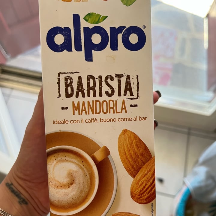 photo of Alpro Barista Mandorla shared by @danielarouge on  15 Sep 2022 - review