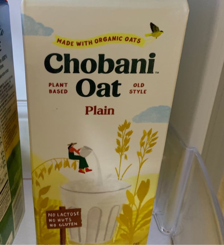 photo of Chobani Plain Oat Milk shared by @mya102 on  03 Aug 2021 - review