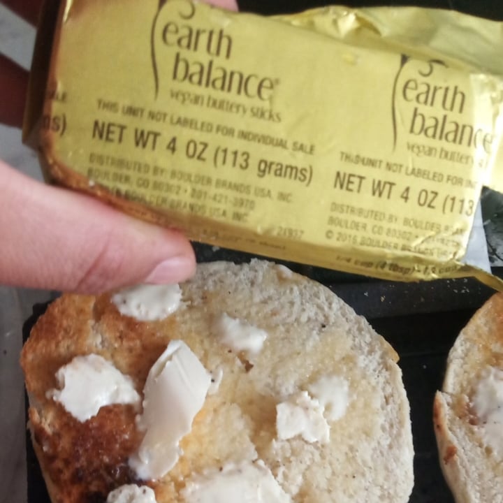 photo of Earth Balance Vegan Buttery Sticks shared by @pazliv on  05 Apr 2021 - review