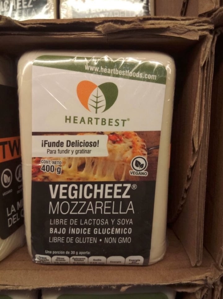 photo of Heartbest Vegicheez Mozarella shared by @elizabeth-stonem on  20 Nov 2019 - review