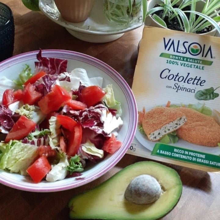 photo of Valsoia Cotolette con spinaci shared by @perasperaadastra on  30 Aug 2022 - review