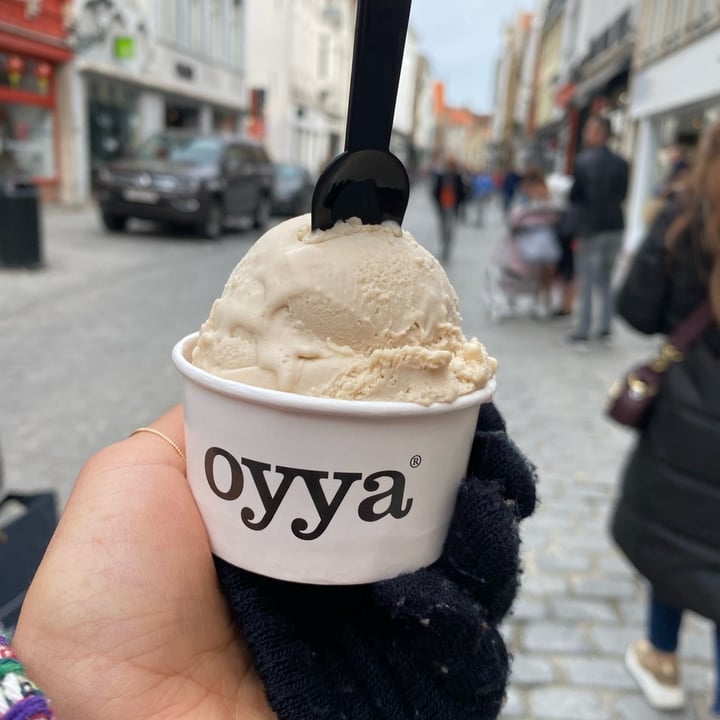 photo of oyya - waffles and ice cream Hazelnut Ice Cream shared by @natyfelix on  22 Oct 2021 - review