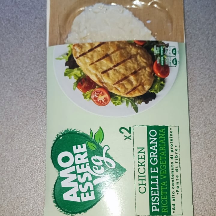 photo of Amo Essere Veg chicken shared by @2veganinvan on  21 Aug 2022 - review