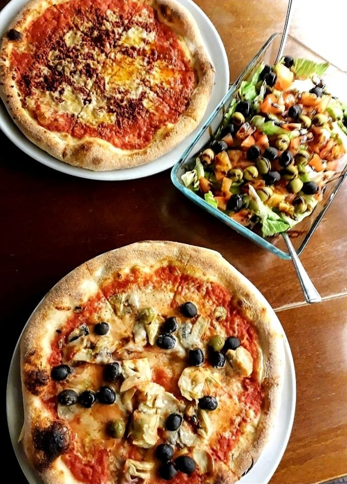 photo of Pepenero Freshly made pizzas and mixed salad shared by @traceytrink on  05 Sep 2019 - review
