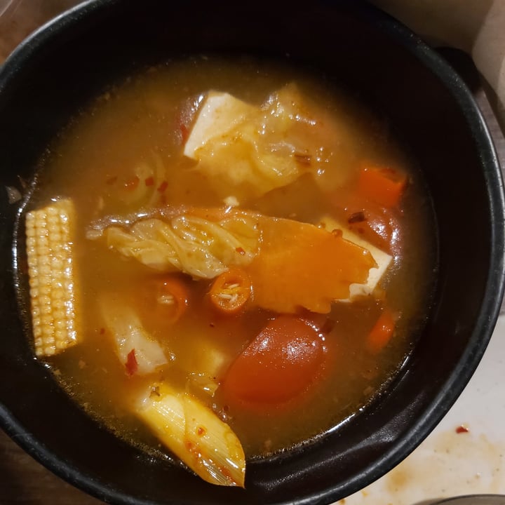 review photo of E-sarn Tom Yum Soup - Vegetarian option shared by @turtlebackflip on 22 Jun 2020 - review