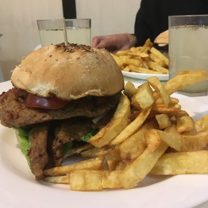 review photo of Loving Hut Microcentro Bondiola Lover shared by @necsu on 29 Jan 2021 - review