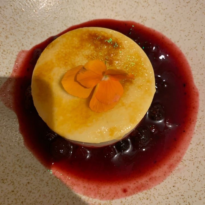 photo of Mildreds Covent Garden creme brulee shared by @cieffe18 on  24 Oct 2022 - review