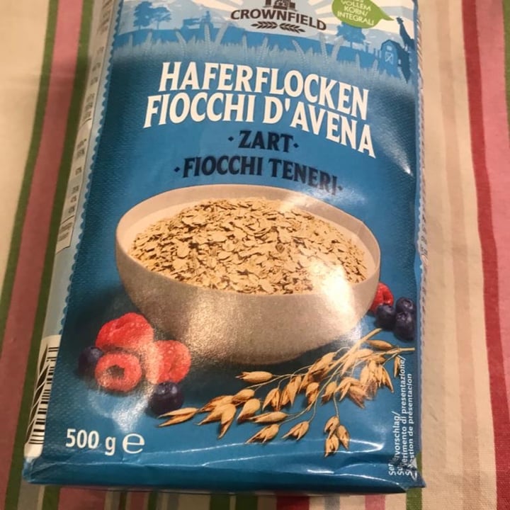 review photo of Crownfield Bio Organic Oats shared by @rebeccaveg on 02 Dec 2021 - review