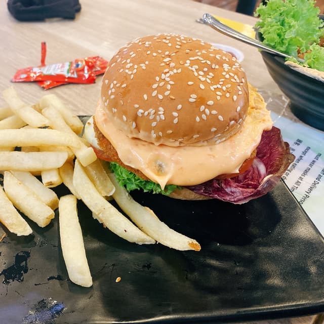Photo of the dish “Andalusian Tomato Sauce Soy Burger”