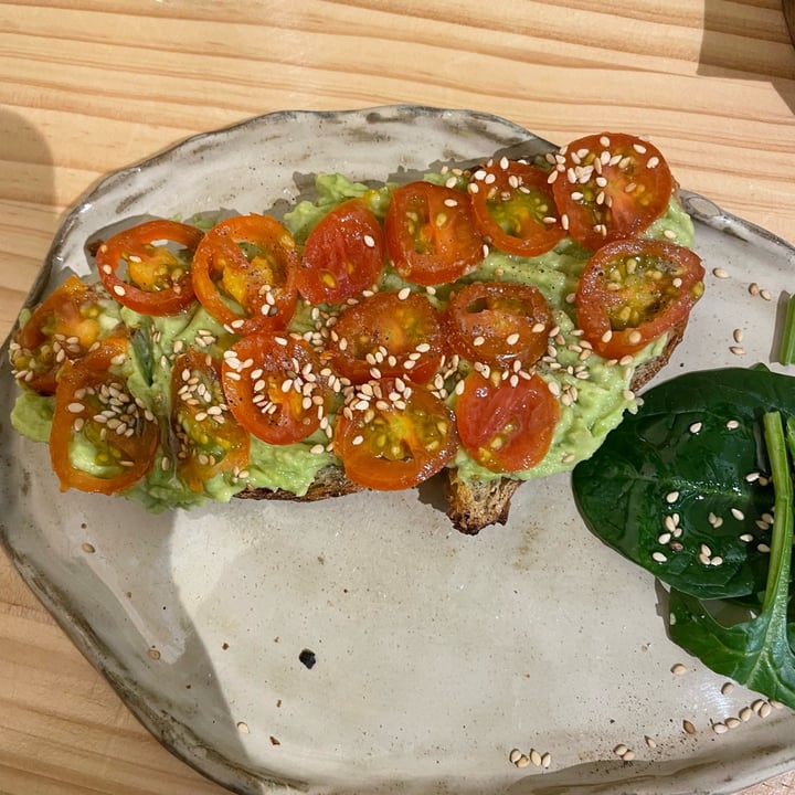 photo of Coco House - Cocadas & Brunch Madrid Tostada aguacate shared by @ggj on  19 Dec 2021 - review