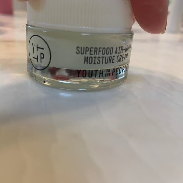 review photo of Youth To The People Superfood Air-Whip Moisture Cream shared by @elizandloaf on 29 May 2022 - review