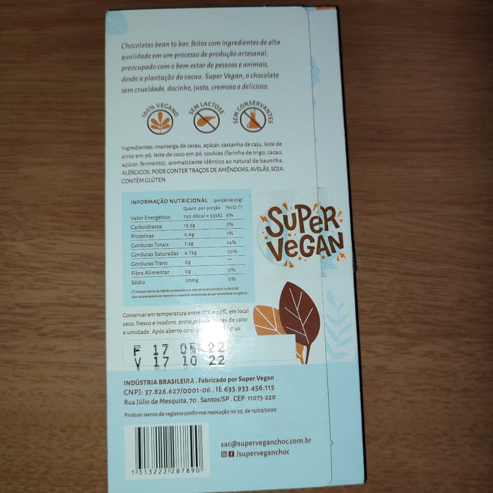 photo of Super Vegan Chocolate branco com Cookies shared by @taisavieirasena on  23 Jun 2022 - review