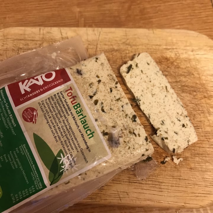 photo of Kato Tofu Bärlauch shared by @hannaah on  29 Jun 2021 - review