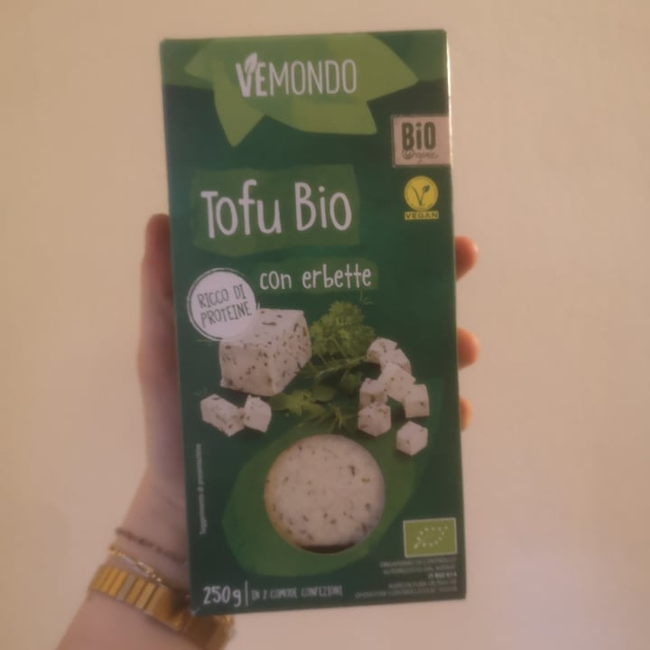 photo of Vemondo Tofu shared by @chiaravegetale on  13 Jun 2022 - review