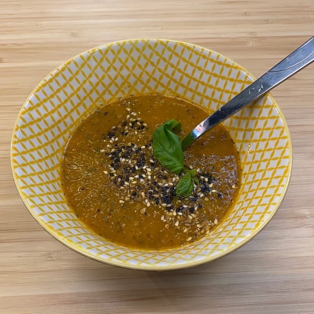 Foto del plato “Roasted Tomato & Basil Soup”