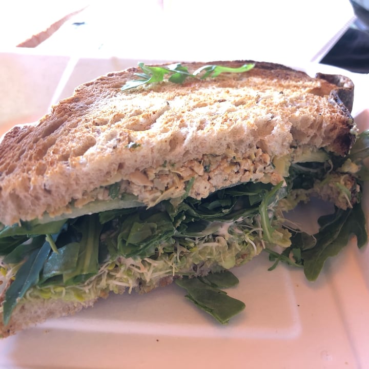 photo of Frontier Café Green Dream shared by @ehoops on  02 Oct 2021 - review