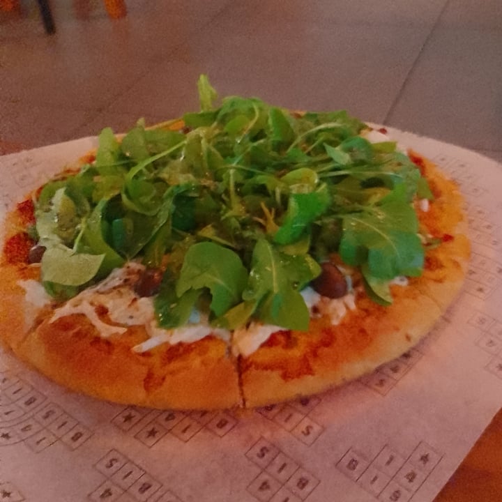 review photo of 14 Bis Cerveceria Pizza shared by @vickyberazza on 16 Nov 2022 - review