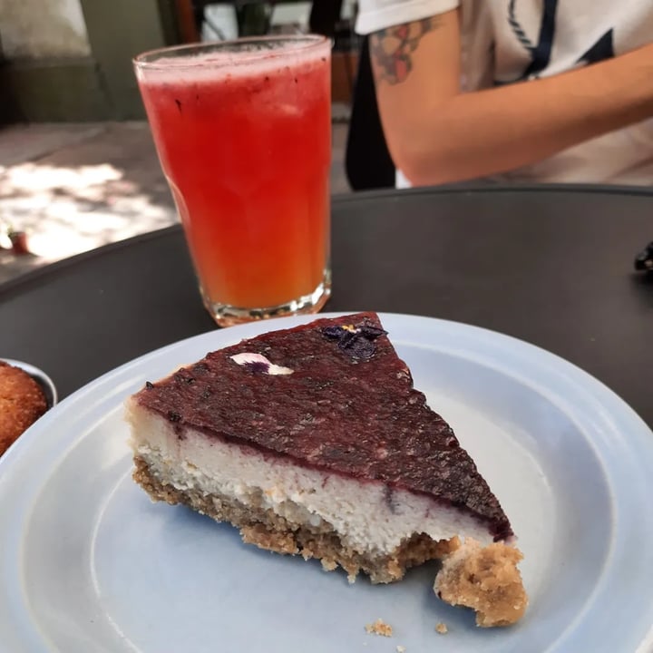 photo of Herbario Café Cheesecake de caju shared by @vegaly on  08 Jan 2022 - review