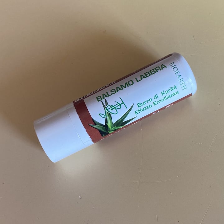 review photo of Bioearth Balsamo labbra Burro Di Karité shared by @genni96 on 21 Sep 2022 - review