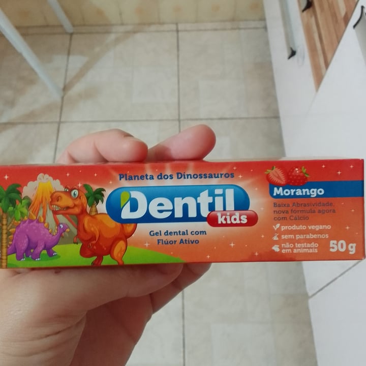 photo of Dentil Creme dental infantil shared by @mariasrai on  04 Dec 2022 - review