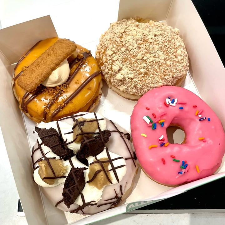 photo of Rodeo Doughnuts Vegan Pack of 4 shared by @natalinkal on  27 Nov 2022 - review