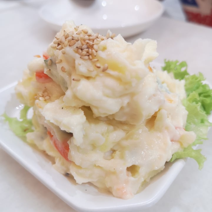 photo of Lucky Cat Vegan Potato Salad shared by @raffymabanag on  11 Apr 2021 - review