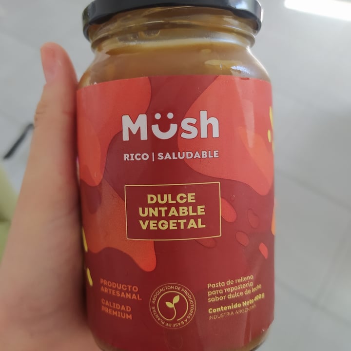 photo of Müsh Dulce de leche vegetal shared by @camilaschelotto on  11 Oct 2022 - review