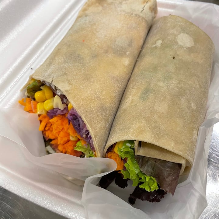 photo of Roll Up Roll Veggie Frío shared by @caroesti on  08 Feb 2021 - review