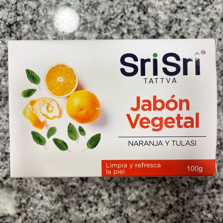 photo of SriSri Tattva Jabón Vegetal Naranja y Tulasi shared by @juliangsibecas on  24 Dec 2021 - review