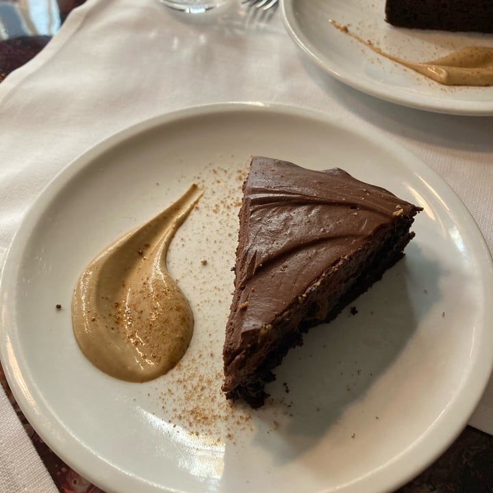 photo of La Colubrina Torta Cioccolato e Pere shared by @dominoblake on  14 Mar 2022 - review