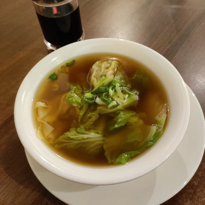 photo of Vegan Planet Vegetarian Wan Ton Soup shared by @luciacev on  05 Nov 2022 - review