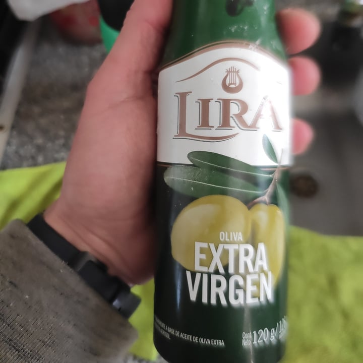 photo of Lira Aceite De Olíva En Aerosol shared by @sebasdpereira on  31 Aug 2022 - review