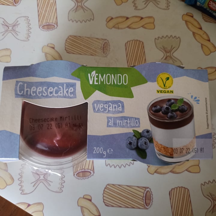 review photo of Vemondo cheese cake mirtillo shared by @safidebby on 23 Jun 2022 - review