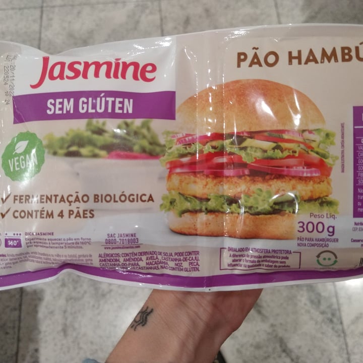 review photo of Jasmine Pão de Hamburguer shared by @camilahipolito on 18 Aug 2022 - review